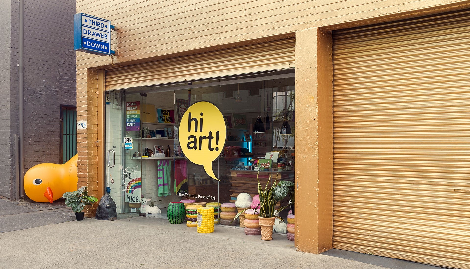 AquaGILD does not tarnish like conventional gold paint