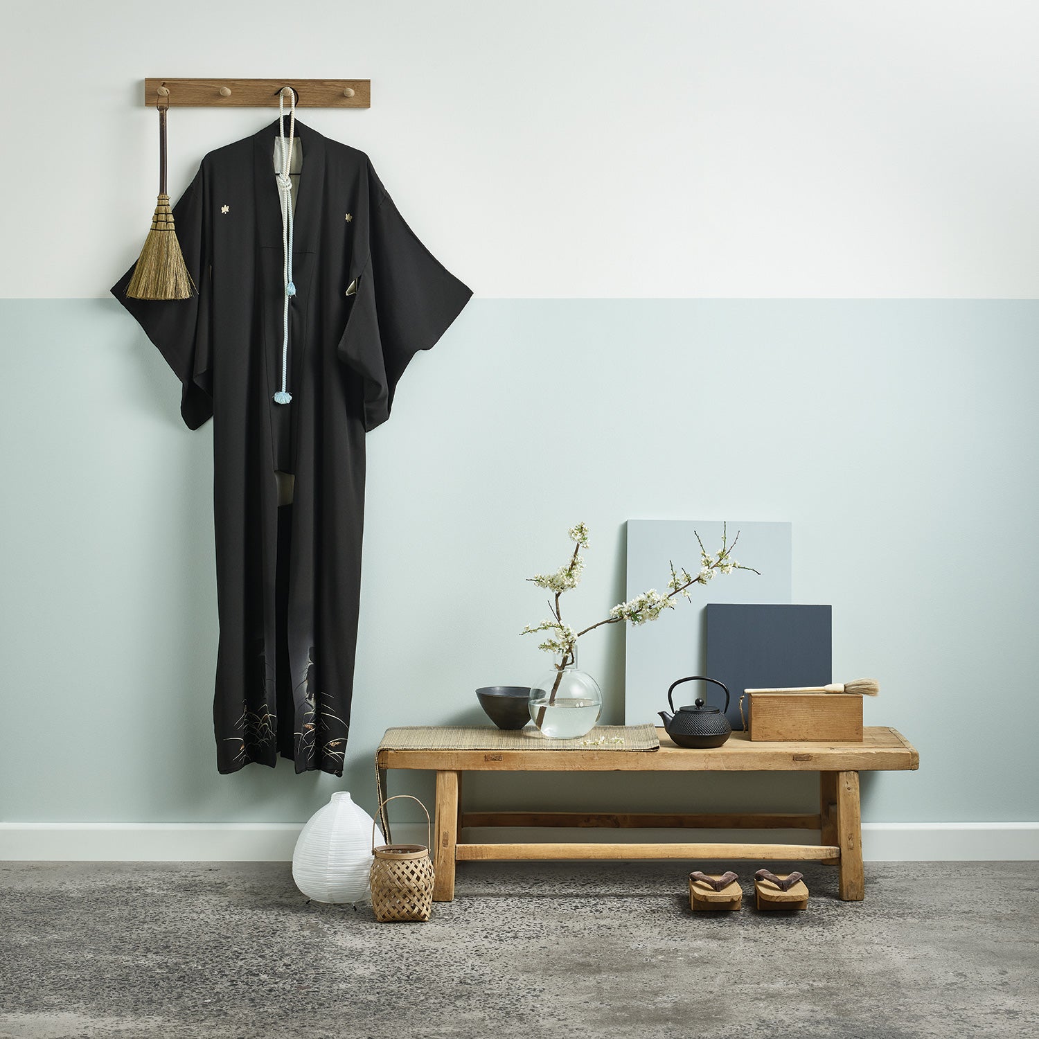 Wall painted with Chintz Grey