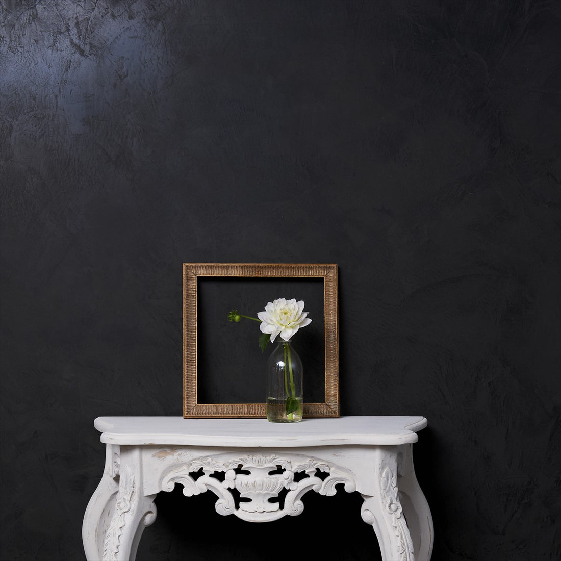 Aniseed Fresco Plaster Dark colored venetian plaster black