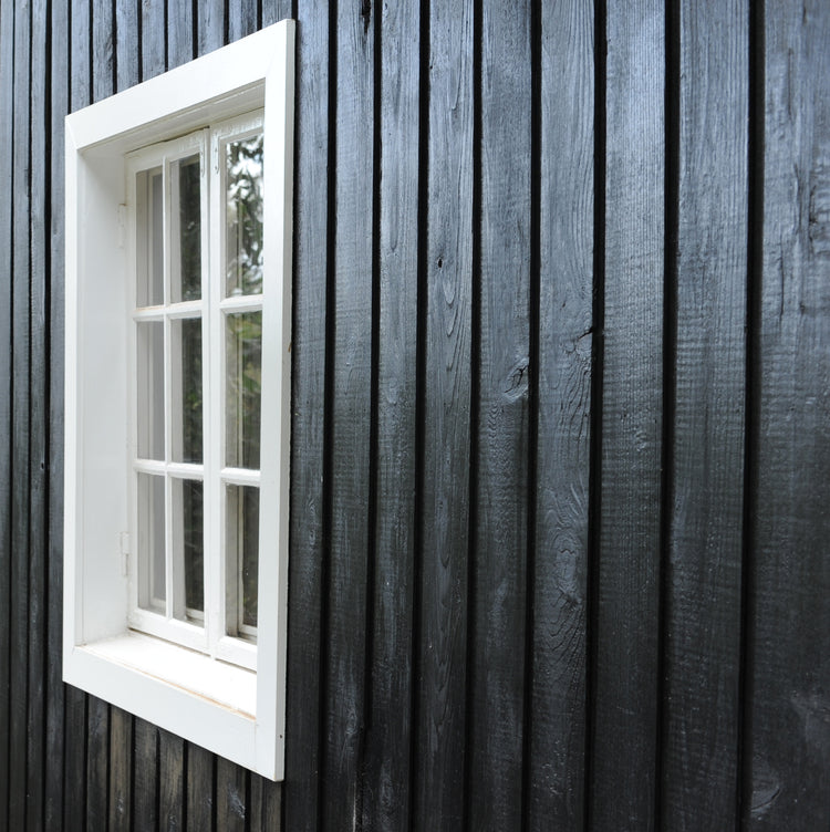 Sydney Harbour Paint Company Palm Beach Black is a water-based, colourfast black stain for most timber types and exterior wood paneling.